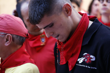 Fotos de los mozos en los minutos previos al comienzo del cuarto encierro de los Sanfermines 2024.