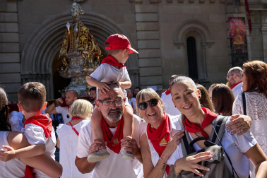 Fotos de la ofrenda floral a San Fermín en los Sanfermines de 2024.