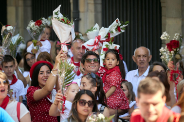 Fotos de la ofrenda floral a San Fermín en los Sanfermines de 2024.