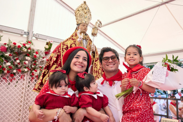 Fotos de la ofrenda floral a San Fermín en los Sanfermines de 2024.