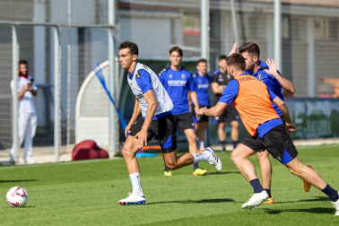 Fotos del primer entrenamiento de Osasuna en Tajonar, este miércoles 10 de julio.