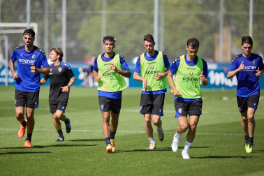 Fotos del primer entrenamiento de Osasuna en Tajonar, este miércoles 10 de julio.