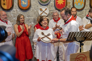 Fotos de la entrega del Gallico de Oro de Napardi a Pedro Miguel Echenique./