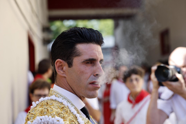 Alejandro Talavante, Daniel Luque y Juan Ortega lidiaron con toros de la ganadería Domingo Hernández este jueves 11 de julio