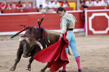 Alejandro Talavante, Daniel Luque y Juan Ortega lidiaron con toros de la ganadería Domingo Hernández este jueves 11 de julio