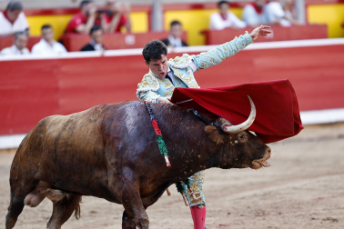 Alejandro Talavante, Daniel Luque y Juan Ortega lidiaron con toros de la ganadería Domingo Hernández este jueves 11 de julio
