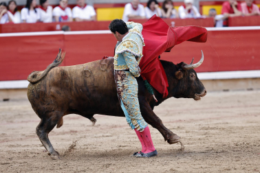 Alejandro Talavante, Daniel Luque y Juan Ortega lidiaron con toros de la ganadería Domingo Hernández este jueves 11 de julio