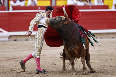 Alejandro Talavante, Daniel Luque y Juan Ortega lidiaron con toros de la ganadería Domingo Hernández este jueves 11 de julio