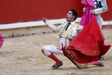 Alejandro Talavante, Daniel Luque y Juan Ortega lidiaron con toros de la ganadería Domingo Hernández este jueves 11 de julio
