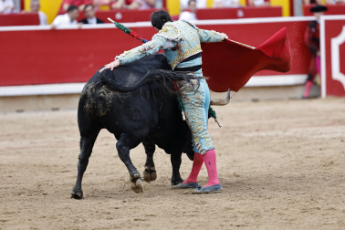 Alejandro Talavante, Daniel Luque y Juan Ortega lidiaron con toros de la ganadería Domingo Hernández este jueves 11 de julio