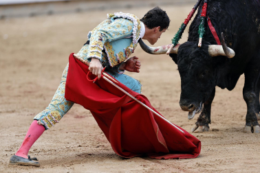 Alejandro Talavante, Daniel Luque y Juan Ortega lidiaron con toros de la ganadería Domingo Hernández este jueves 11 de julio