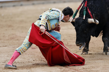 Alejandro Talavante, Daniel Luque y Juan Ortega lidiaron con toros de la ganadería Domingo Hernández este jueves 11 de julio