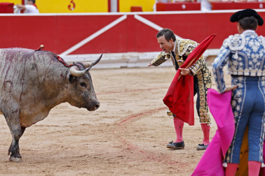 Imágenes de la corrida de José Escolar