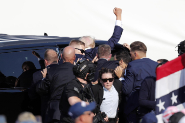 Imágenes del atentado contra Trump durante un mitin. |
