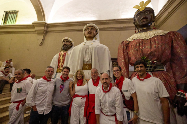 Salida de la Comparsa de Gigantes y Cabezudos este domingo 14 de julio.