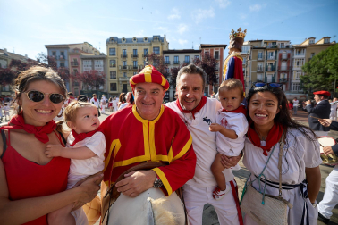 Salida de la Comparsa de Gigantes y Cabezudos este domingo 14 de julio.