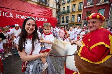 Salida de la Comparsa de Gigantes y Cabezudos este domingo 14 de julio.