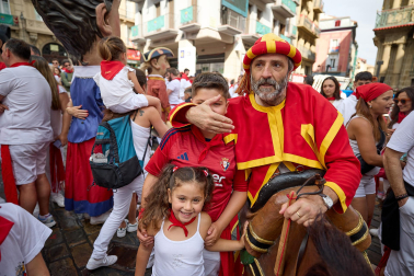 Salida de la Comparsa de Gigantes y Cabezudos este domingo 14 de julio.