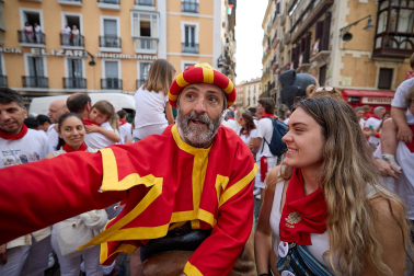 Salida de la Comparsa de Gigantes y Cabezudos este domingo 14 de julio.