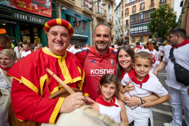 Salida de la Comparsa de Gigantes y Cabezudos este domingo 14 de julio.