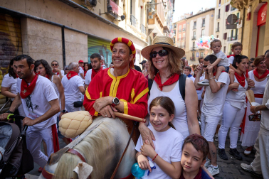 Salida de la Comparsa de Gigantes y Cabezudos este domingo 14 de julio.