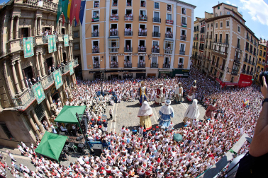 Salida de la Comparsa de Gigantes y Cabezudos este domingo 14 de julio.