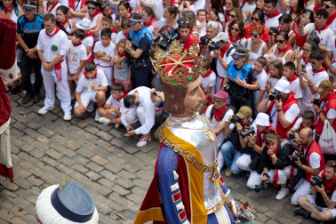 Salida de la Comparsa de Gigantes y Cabezudos este domingo 14 de julio.