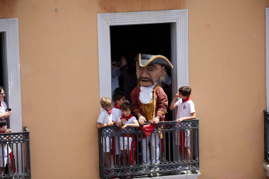 Salida de la Comparsa de Gigantes y Cabezudos este domingo 14 de julio.