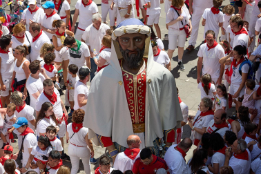 Salida de la Comparsa de Gigantes y Cabezudos este domingo 14 de julio.