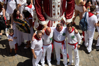 Salida de la Comparsa de Gigantes y Cabezudos este domingo 14 de julio.