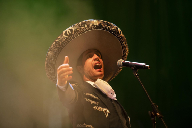 Fotos del concierto de Los Tenampas el 14 de julio en San Fermín./