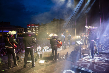 Fotos del concierto de Los Tenampas el 14 de julio en San Fermín./