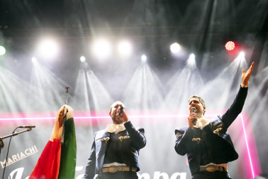 Fotos del concierto de Los Tenampas el 14 de julio en San Fermín./