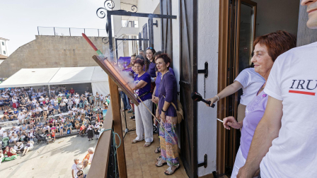 Imágenes del inicio de las fiestas de Irurtzun