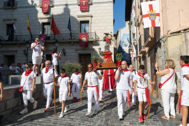 Fotos de la procesión de Santiago en Tudela.