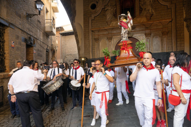 Fotos de la procesión de Santiago en Tudela.