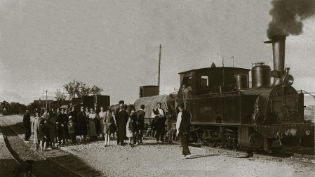 Locomotora del Tarazonica en Tulebras a principios del siglo XX