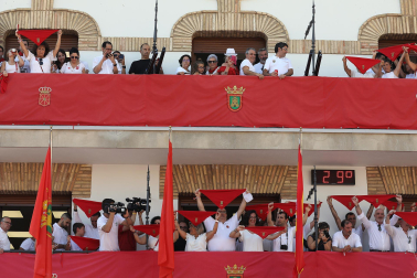 Cohete de inicio de las fiestas de Funes 2024.