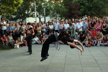 Exhibición del equipo de parkour