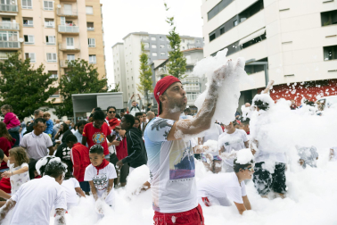 Fotos del cohete de fiestas de Burlada./