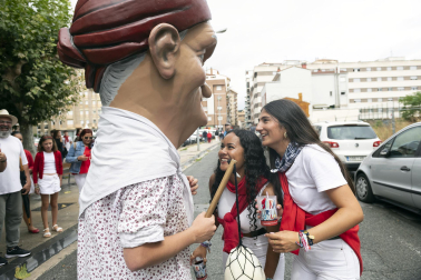 Fotos del cohete de fiestas de Burlada./