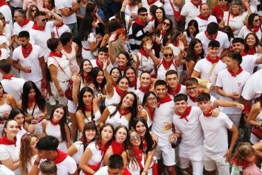 Fotos del cohete de fiestas de Buñuel./