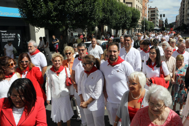 Fotos de la procesión en las fiestas de Burlada