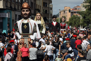 Fotos de la procesión en las fiestas de Burlada