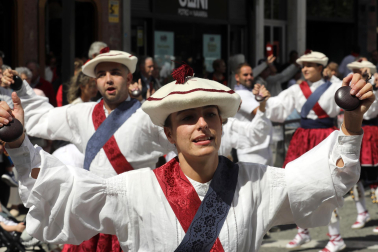 Fotos de la procesión en las fiestas de Burlada