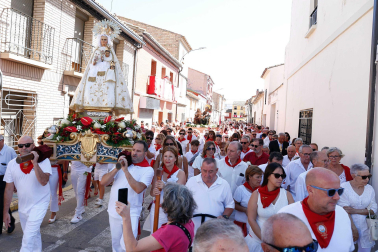 Procesión de Santa Ana en las fiestas de Buñuel 2024.