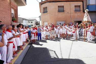 Procesión de Santa Ana en las fiestas de Buñuel 2024.