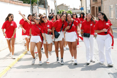 Fotos de la celebración del Día de la Mujer en fiestas de Buñuel. /