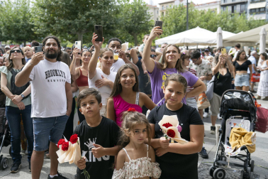 Fotos de las actuaciones de Israel Fernández y Mara Rey en el ciclo 'Calles, balcones y patios' de Flamenco On Fire 2024