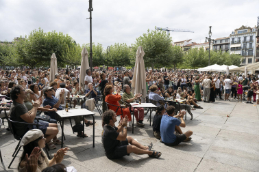 Fotos de las actuaciones de Israel Fernández y Mara Rey en el ciclo 'Calles, balcones y patios' de Flamenco On Fire 2024